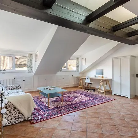 Old Town, Ideal For Workation / Leisurely Get-away